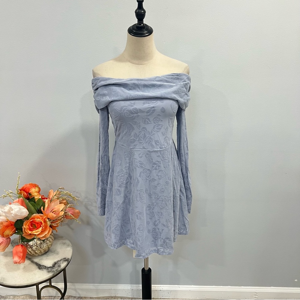Wild Fable Light Blue Velvet Textured Floral Off The Shoulder Long sleeves Dress